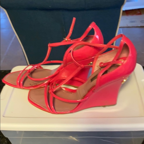 Lady’s Platform by none other LV - Picture 2 of 4